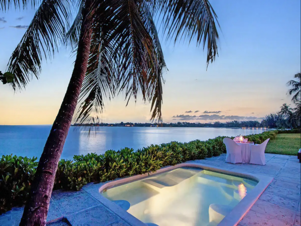 Bahamas Seven Bedroom Staff Luxury Beachfront Retreat