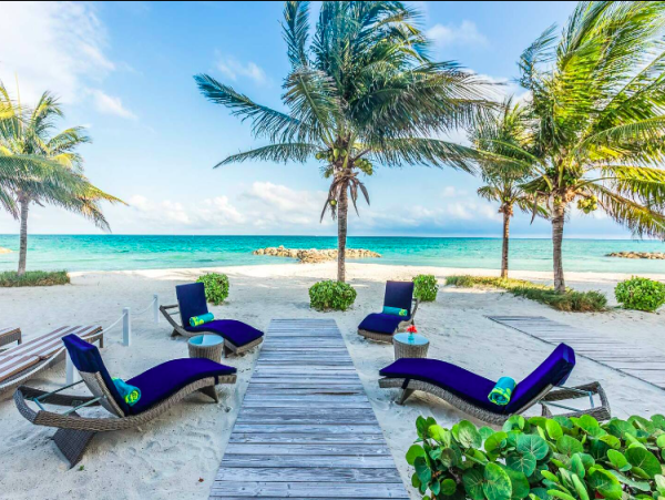 Bahamas Stunning Beachfront  Four Bedroom Townhouse