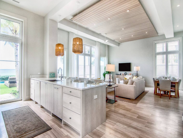 Beachfront 3 Bedroom Vacation Rental Full Ocean Views