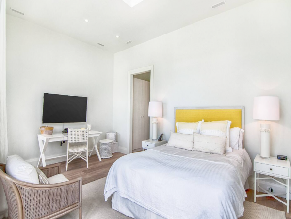 Beachfront 3 Bedroom Vacation Rental Full Ocean Views