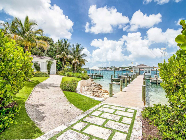 Beachfront 3 Bedroom Vacation Rental Full Ocean Views