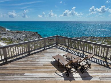 Bahamas Home 898536