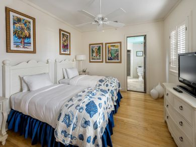 Bahamas Home 898536