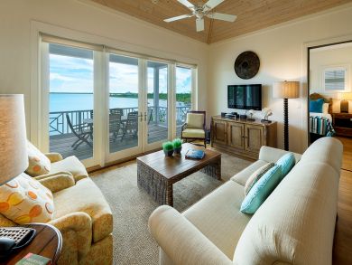 Bahamas Home 898539