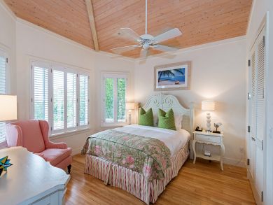 Bahamas Home 898543