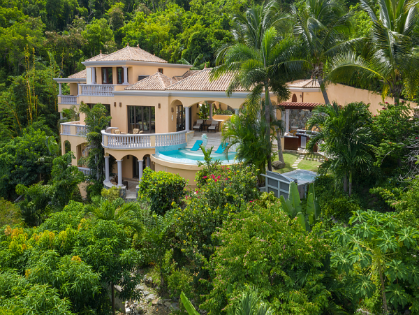 Beautiful Villa with Panoramic Ocean Views in Peter Bay,  St John Island.