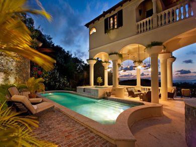 Private Pool Views and Five bedroom rent a Villa.