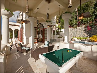 Private Pool Views and Five bedroom rent a Villa.