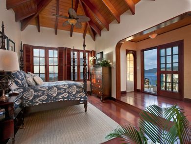 Private Pool Views and Five bedroom rent a Villa.