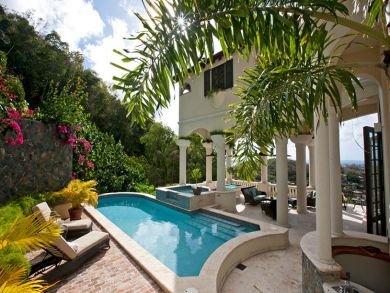 Private Pool Views and Five bedroom rent a Villa.