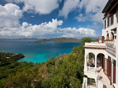Private Pool Views and Five bedroom rent a Villa.