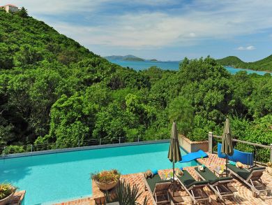 Magnificent Villa Perched Above the North Shore