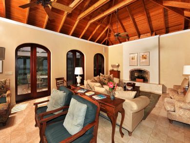Villa Rental Home with Views luxury