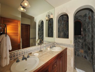 Villa Rental Home with Views luxury