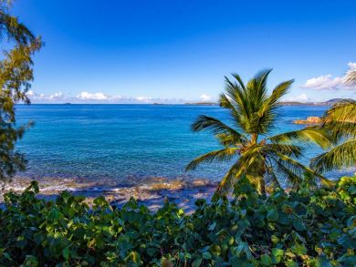 Great Ocean View and Private Pool 5 Bedroom Vacation Villa