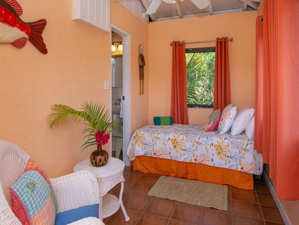 St. John Home 898573