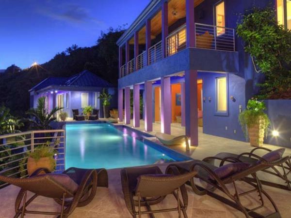 Six Bedroom Luxury Vacation Home.