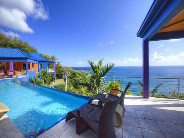 Six Bedroom Luxury Vacation Home.