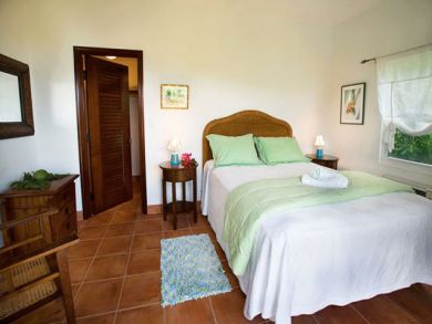 Luxury Views, 4 bedrooms St John