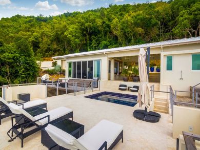 British Virgin Islands Home 898587