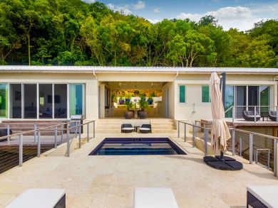British Virgin Islands Home 898587