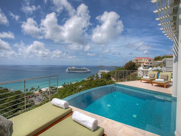 Luxury Vacation Villa in St. Thomas