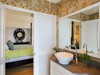 St. Lucia Home 898619
