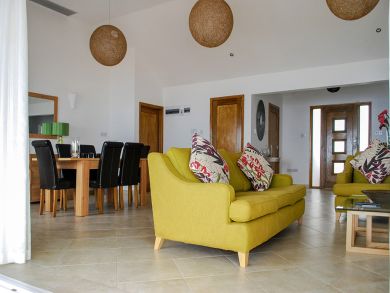 St. Lucia Home 898620