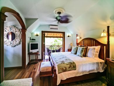 St. Lucia Home 898625