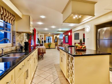 St. Lucia Home 898637