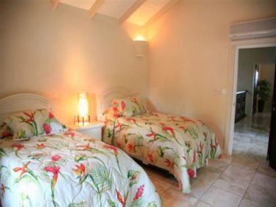 St. Lucia Home 898644 St. Lucia Home 898644