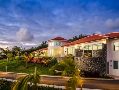 St. Lucia Home 898647