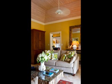 Antigua Barbuda Home 898649