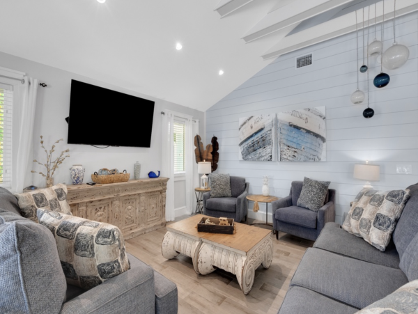 Luxury Siesta Key Six bedroom Pool Home