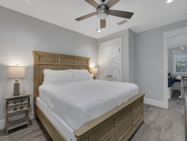 Luxury Siesta Key Six bedroom Pool Home
