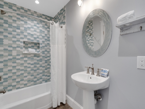 Luxury Siesta Key Six bedroom Pool Home