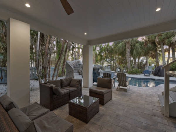 Luxury Siesta Key Six bedroom Pool Home