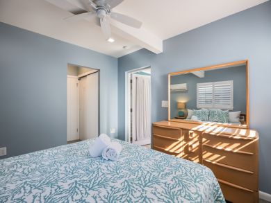 Newly Remodeled Four Bedroom Home with Private Pool Sleeps 8