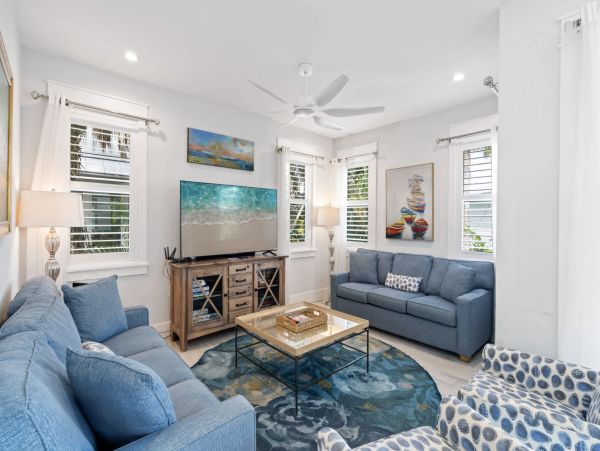 Anna Maria Luxury Vacation Home  With Private Pool  Steps to Sandy Beach FREE Golf Cart!