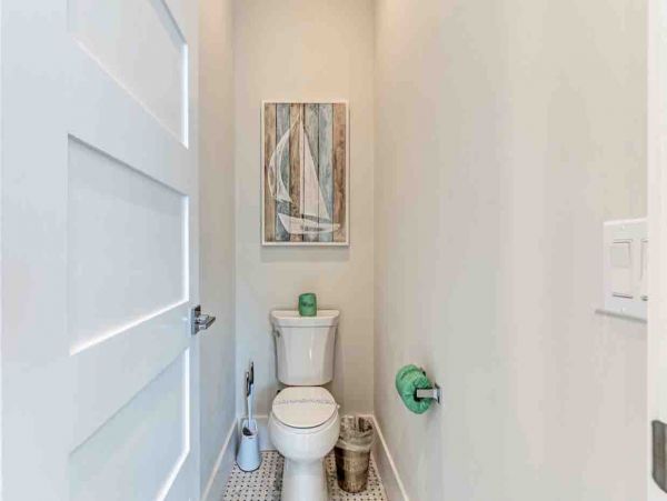 Short Walk to Anna Maria Beach from this 4 Bedroom Rental