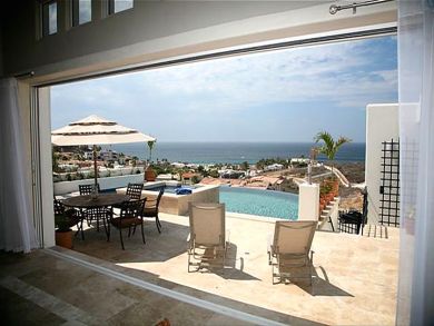 This Four Bedroom Ocean View Vacation Villa Has it All! This Four Bedroom Ocean View Vacation Villa Has it All!