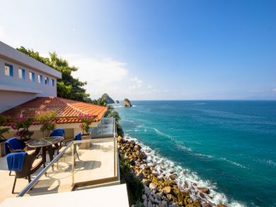 Stunning Puerto Vallarta Luxury Vacation Villa Has it All!