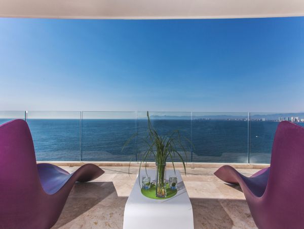 Puerto Vallarta Four Bedroom Condo Sleeps Eight Guests