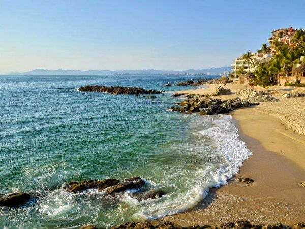 Puerto Vallarta Four Bedroom Condo Sleeps Eight Guests