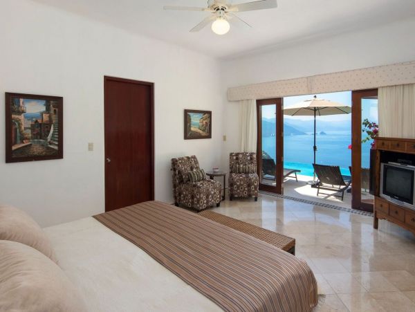 Luxury Ocean Views Puerto Vallarta Vacation Home Sleeps 16