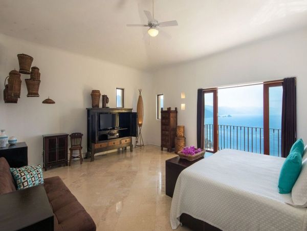 Luxury Ocean Views Puerto Vallarta Vacation Home Sleeps 16