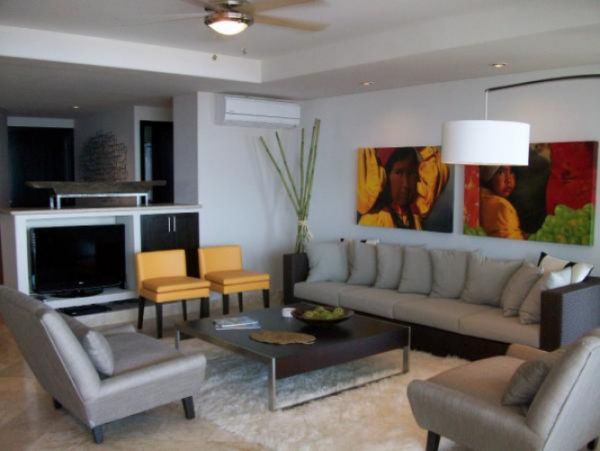Puerto Vacation Rental Value Priced with Pool & Views