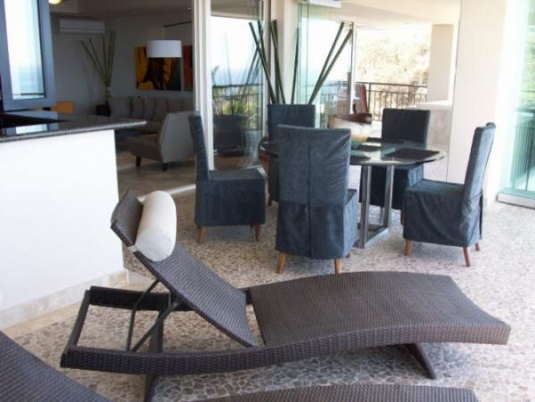 Puerto Vacation Rental Value Priced with Pool & Views