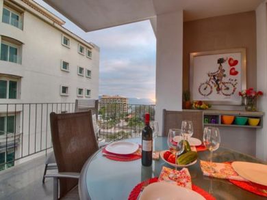 Puerto Vallarta Vacation Condo Rental Sleeps Four Guests