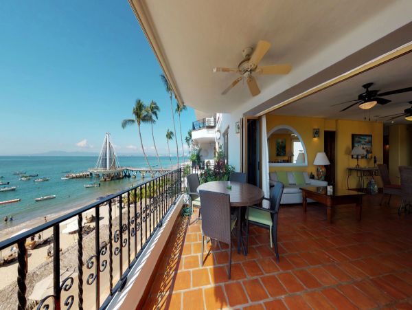 Puerto Vallarta 2 Bedroom Vacation Condo Steps from Beach